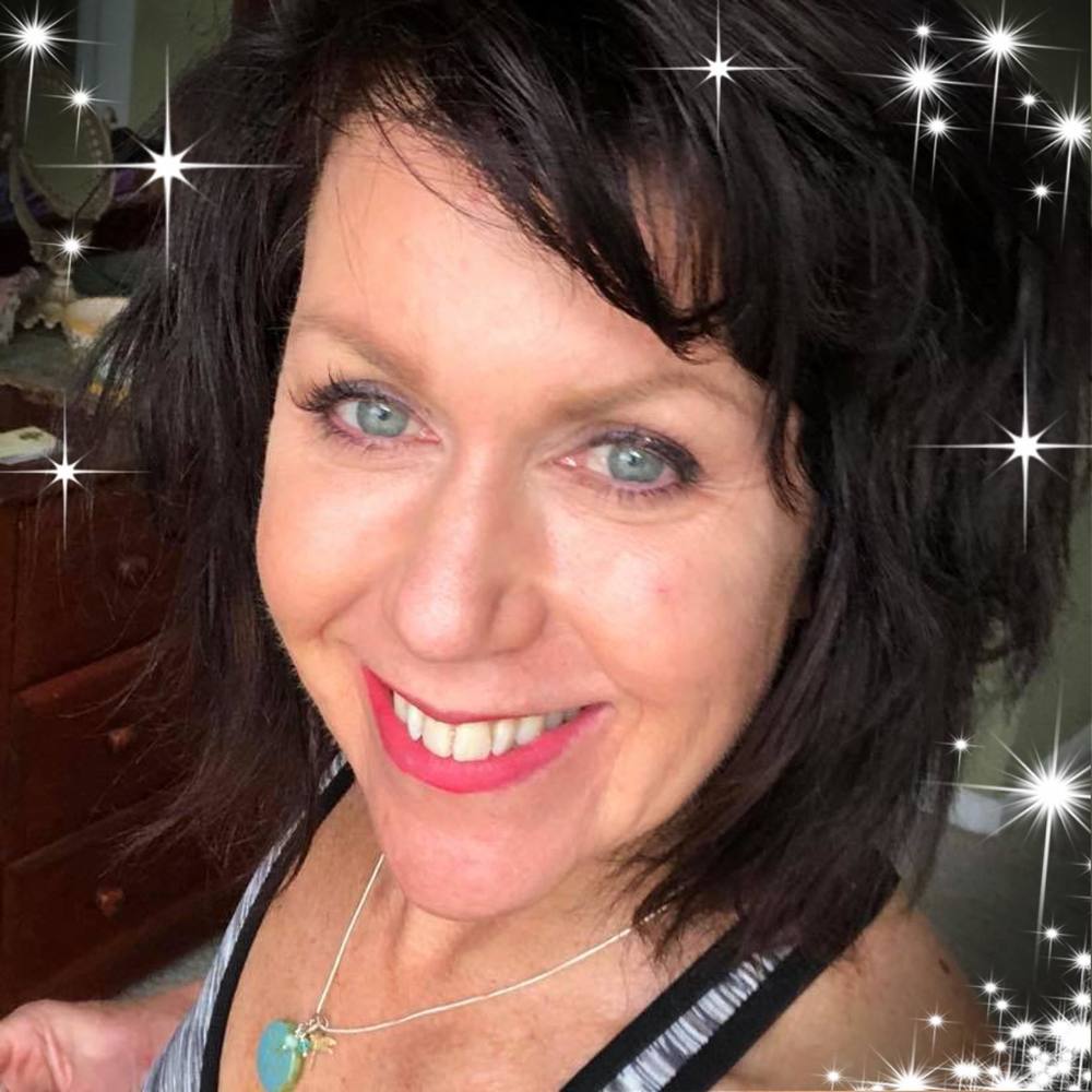 Meet your Posher, Louise